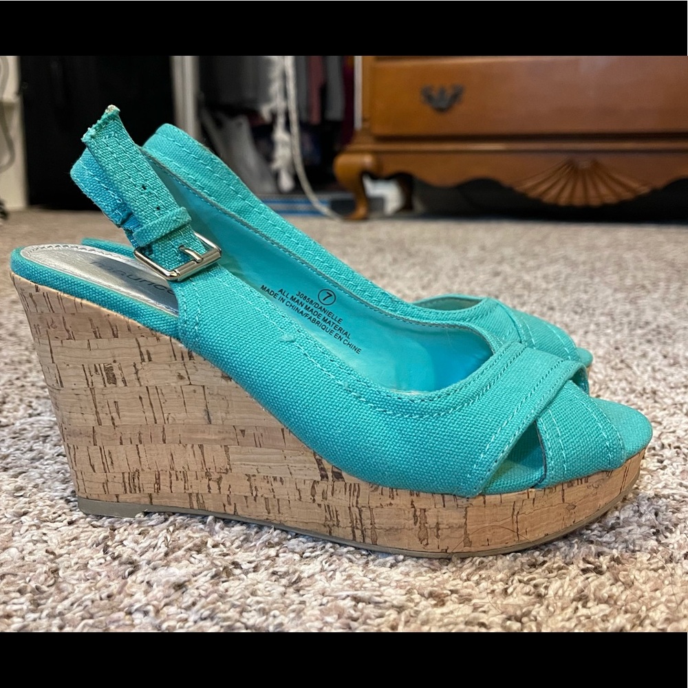 Teal Maurice’s wedges
